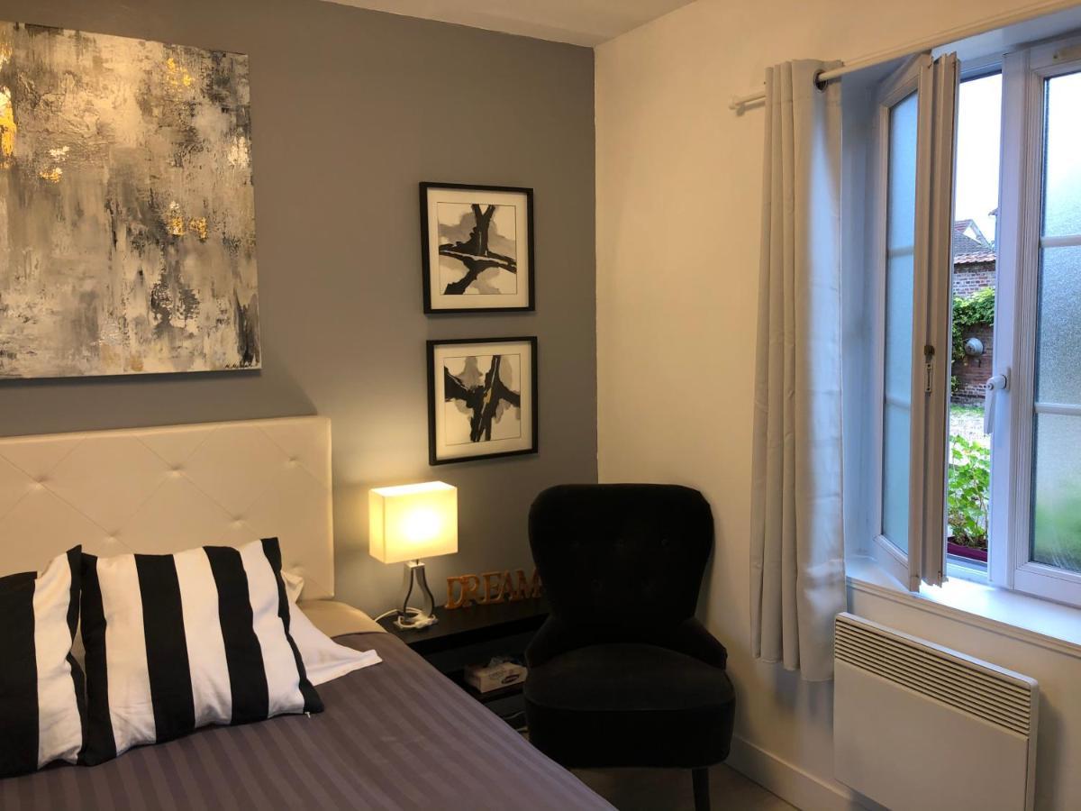 Maison Quatre Freres Louviers Eksteriør bilde